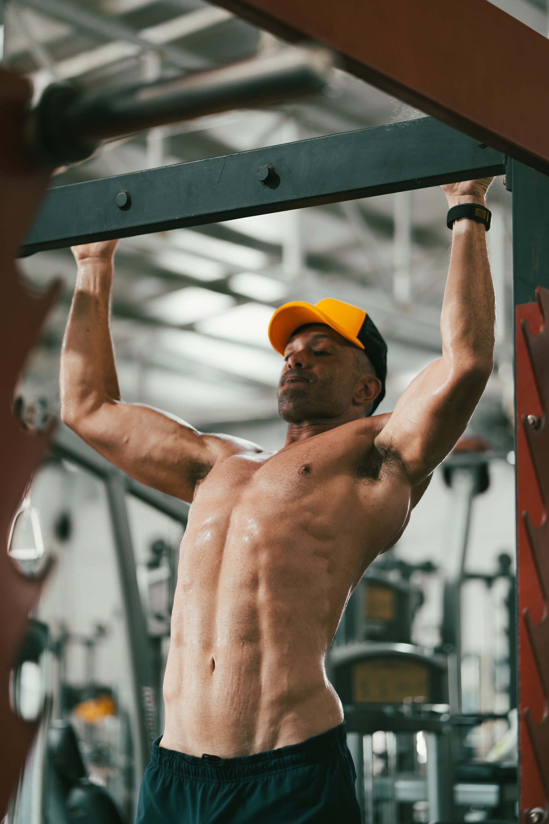 Alex Rieger training pull-ups